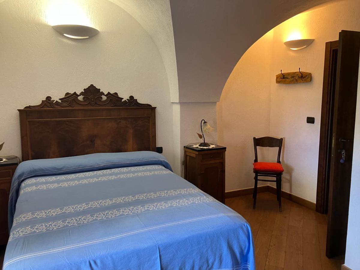Bed & Breakfast L'Erica Finale Ligure Esterno foto